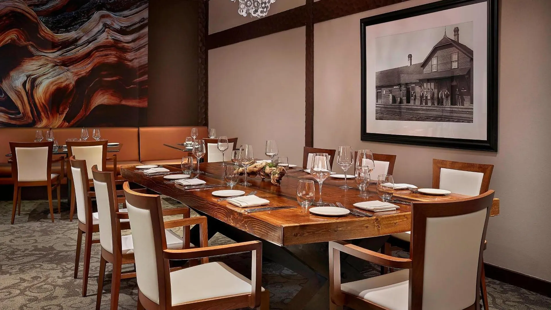 Hotel The Westin Edmonton 4*,  Kanada