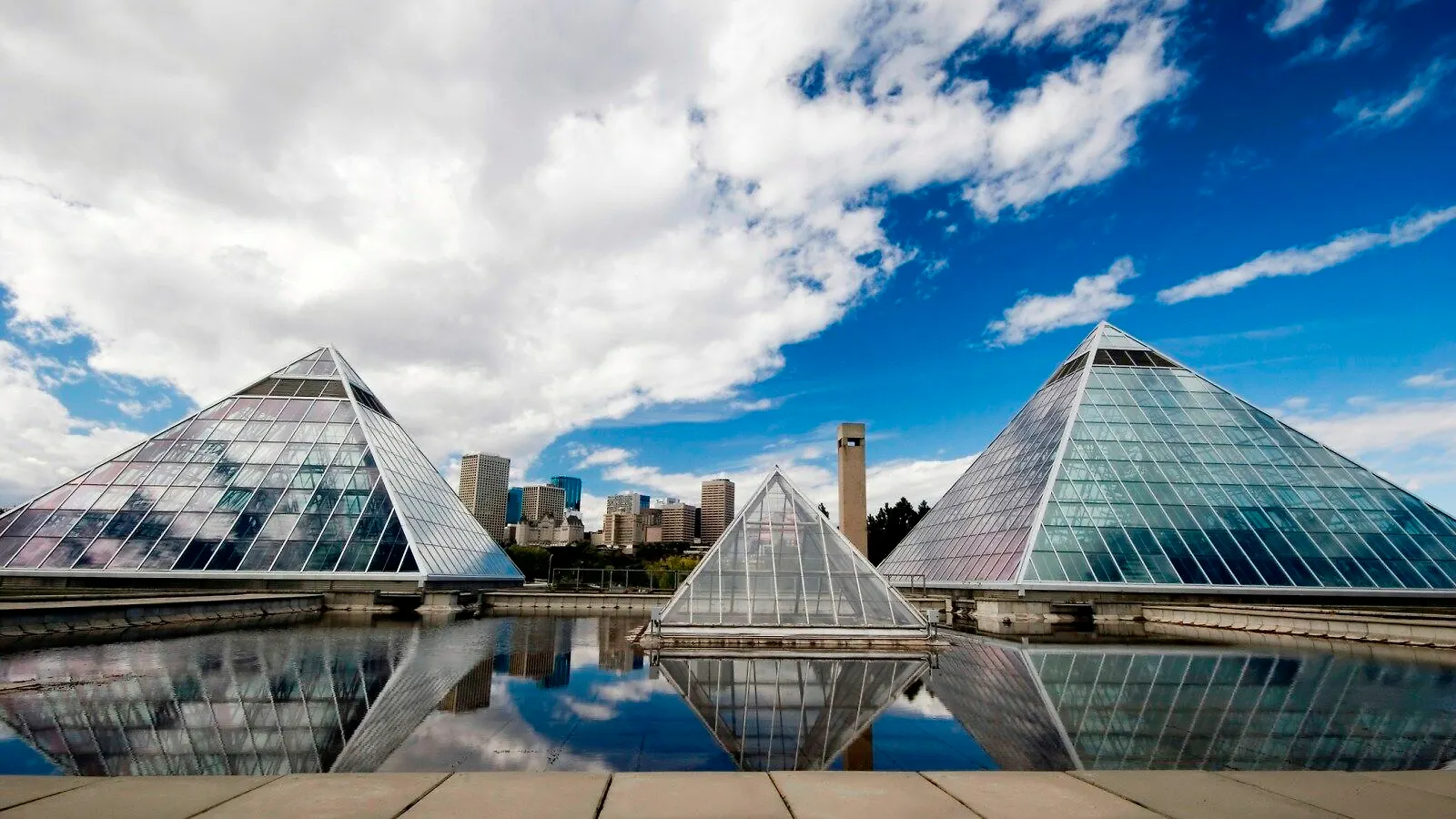 Hotel The Westin Edmonton 4*,